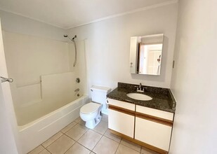 9 Prospect St, Unit #309 in Woburn, MA - Building Photo - Building Photo
