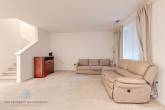 3250 E Yountville Dr in Ontario, CA - Building Photo - Building Photo