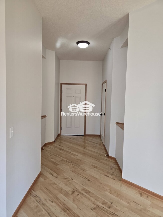 9630 Independence Cir in Chanhassen, MN - Building Photo - Building Photo