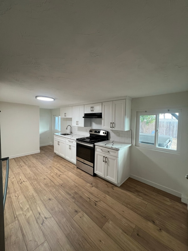 2478 Calle Aguadulce in San Diego, CA - Foto de edificio - Building Photo