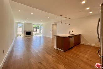 8017 Norton Ave in Los Angeles, CA - Building Photo - Building Photo