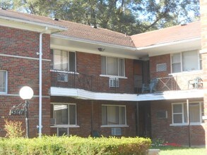 Sussex Apartments in Detroit, MI - Foto de edificio - Building Photo
