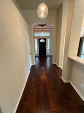 8711 Laurel Canyon Dr in Universal City, TX - Building Photo - Building Photo