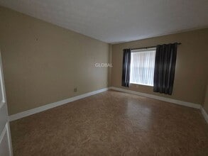 5429 Hansel Ave in Belle Isle, FL - Building Photo - Building Photo