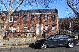 1842 M St NE in Washington, DC - Building Photo - Building Photo