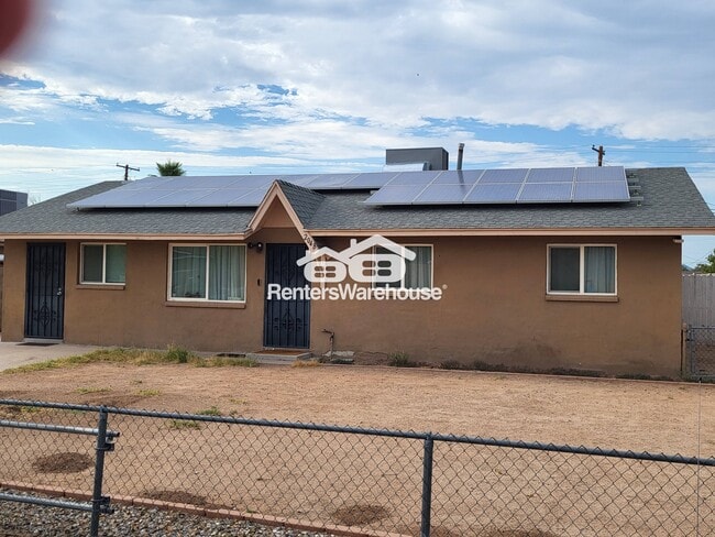 property at 2048 E Alta Vista Rd