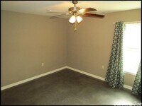 306 Barnes St photo'