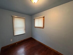 11478 Engleman Rd in Warren, MI - Building Photo - Building Photo