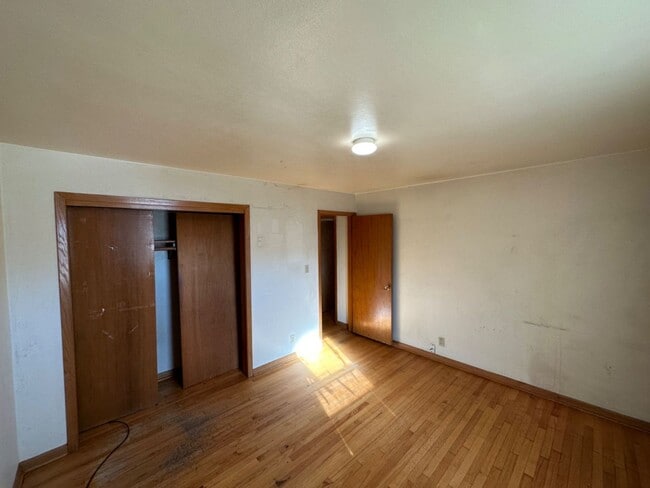 3202 N 76th St in Milwaukee, WI - Building Photo - Building Photo