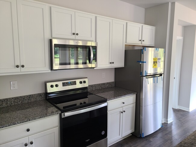 17007 Carriage Station Dr in Harvest, AL - Building Photo - Building Photo