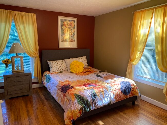 144 W Seneca St, Unit 144 West Seneca-upper
