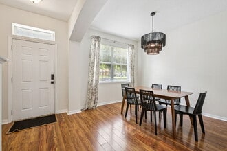 13252 Silver Strand Falls Dr in Orlando, FL - Building Photo - Building Photo