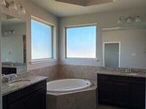 21370 Quail Point Ln in Porter, TX - Building Photo - Building Photo