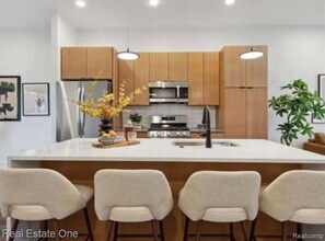 1547 Pallister in Detroit, MI - Building Photo - Building Photo