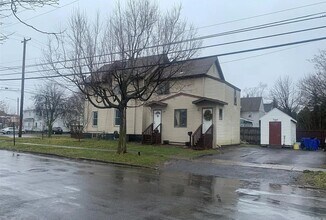 100 W Ellis St in East Syracuse, NY - Building Photo - Building Photo