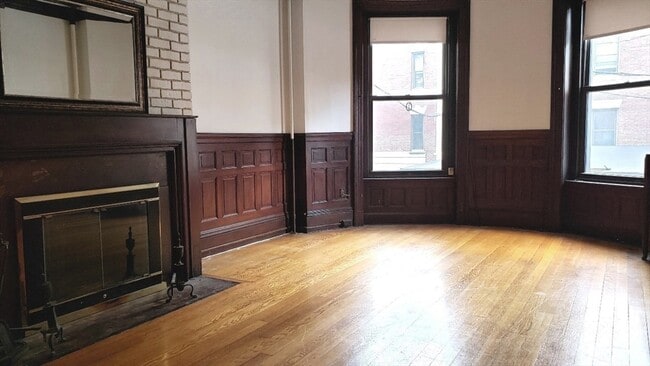 924 Beacon St in Boston, MA - Building Photo - Building Photo