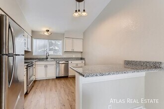 3696 S Jasper St in Aurora, CO - Building Photo - Building Photo