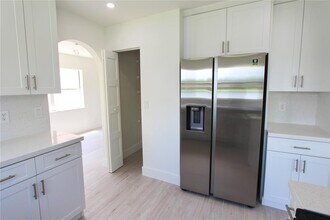 239 NW 107th Ave in Pembroke Pines, FL - Building Photo - Building Photo