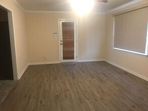 424 Lee St in Hampton, VA - Building Photo - Building Photo