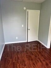 1025 N Washington Ave in Lansing, MI - Building Photo - Building Photo
