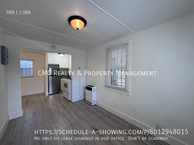 property at 432 W 9th St