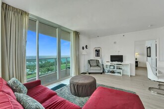 2889 McFarlane Rd, Unit SI ID1503916P in Miami, FL - Building Photo - Building Photo
