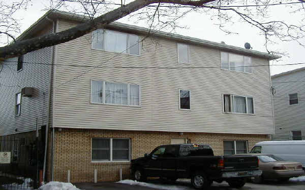 78 Vincent St in Newark, NJ - Building Photo - Building Photo