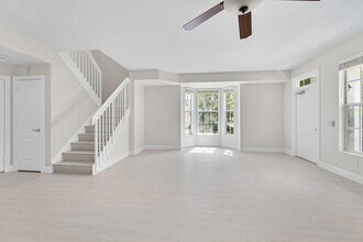 122 Ashley Ct in Jupiter, FL - Building Photo - Building Photo