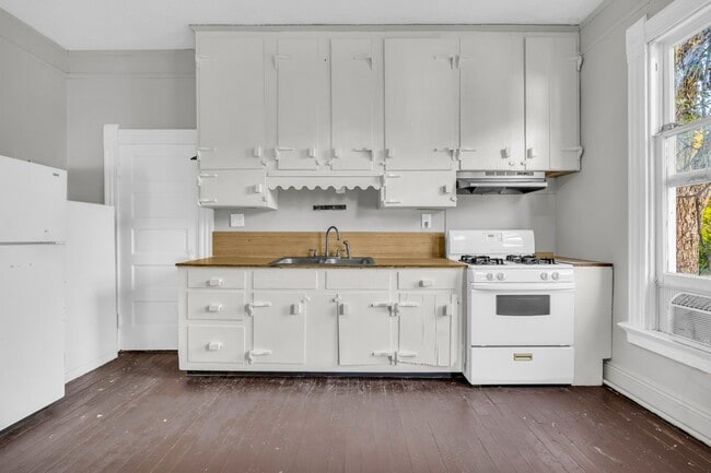 622 4th St S, Unit A in Columbus, MS - Building Photo - Building Photo