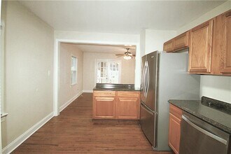 2561 Eastwood Dr in Decatur, GA - Building Photo - Building Photo