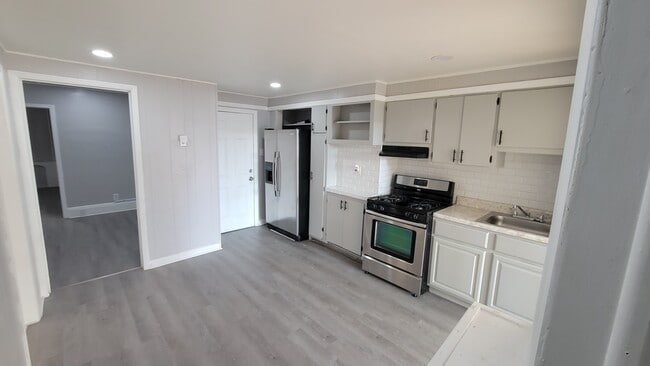 6116 Palisade Ave, Unit 1