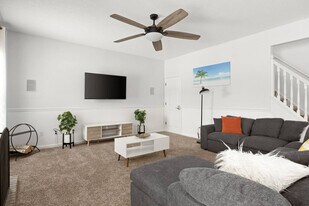 3766 White Cliff Way, Unit SI ID1464961P in Whitestown, IN - Building Photo