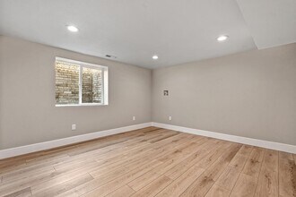 8525 17th Ave NW in Seattle, WA - Building Photo - Building Photo