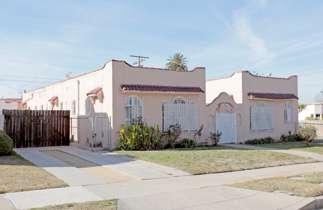 7001 Arlington Ave in Los Angeles, CA - Building Photo