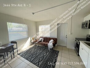 3444 9th Ave N in St. Petersburg, FL - Building Photo - Building Photo