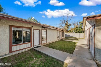 520 W Clark St in Mesa, AZ - Building Photo - Building Photo