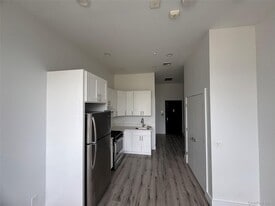 316 Fulton Ave in Hempstead, NY - Building Photo