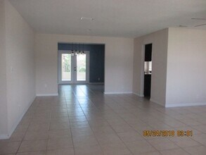 38 Valhalla Ave in Ormond Beach, FL - Building Photo - Building Photo