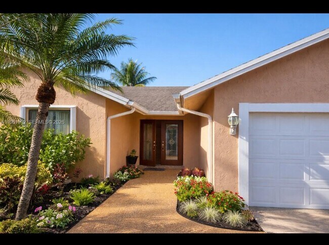 9461 NW 16th St in Plantation, FL - Building Photo - Building Photo