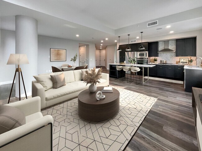 1999 Briar Oaks Ln in Houston, TX - Building Photo - Building Photo