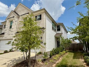 12946 Rio Mariano Ln in Cypress, TX - Foto de edificio - Building Photo