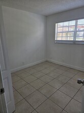 9534 SW 143rd Ct in Miami, FL - Building Photo - Building Photo
