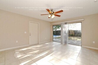 3410 Sherry Dr in Brandon, FL - Foto de edificio - Building Photo