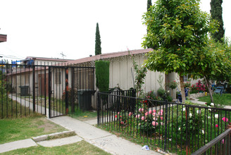 1334 N Parkside Ave in Ontario, CA - Building Photo - Building Photo