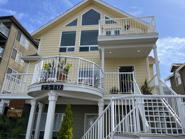 2510 Fairview Ave E, Unit 200