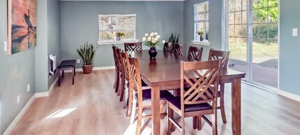 711 N Third St in Westport, WA - Building Photo - Building Photo