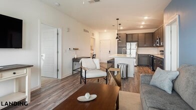 4670 Merchants Park Cir, Unit 01-315 in Collierville, TN - Foto de edificio - Building Photo