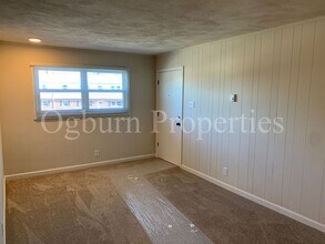 219 Mayberry Ave in Mount Airy, NC - Building Photo - Building Photo