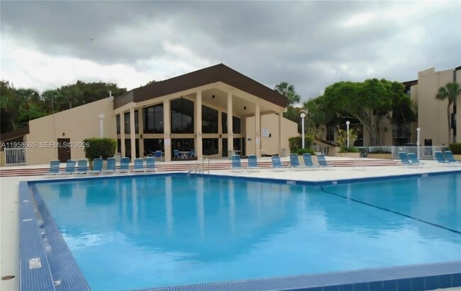 property at 14221 N Kendall Dr