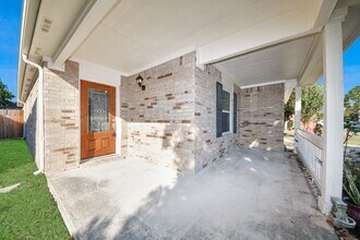 3504 Wheatfield Ct in Pearland, TX - Foto de edificio - Building Photo